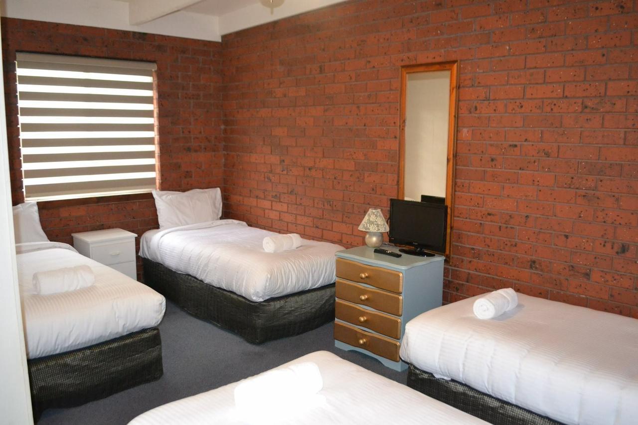Wattle Motel Сеймур Экстерьер фото